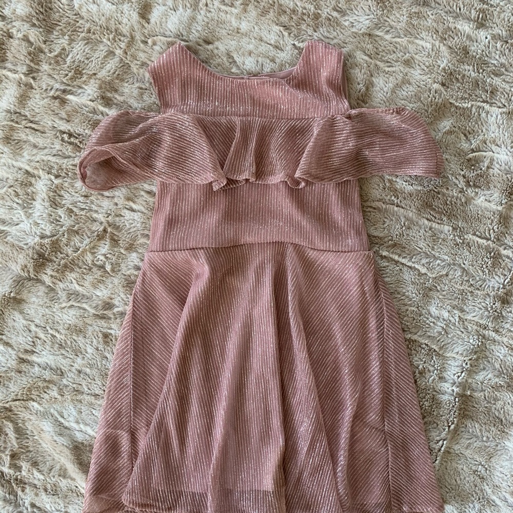 Rose colored cold shoulder mini pleat dress